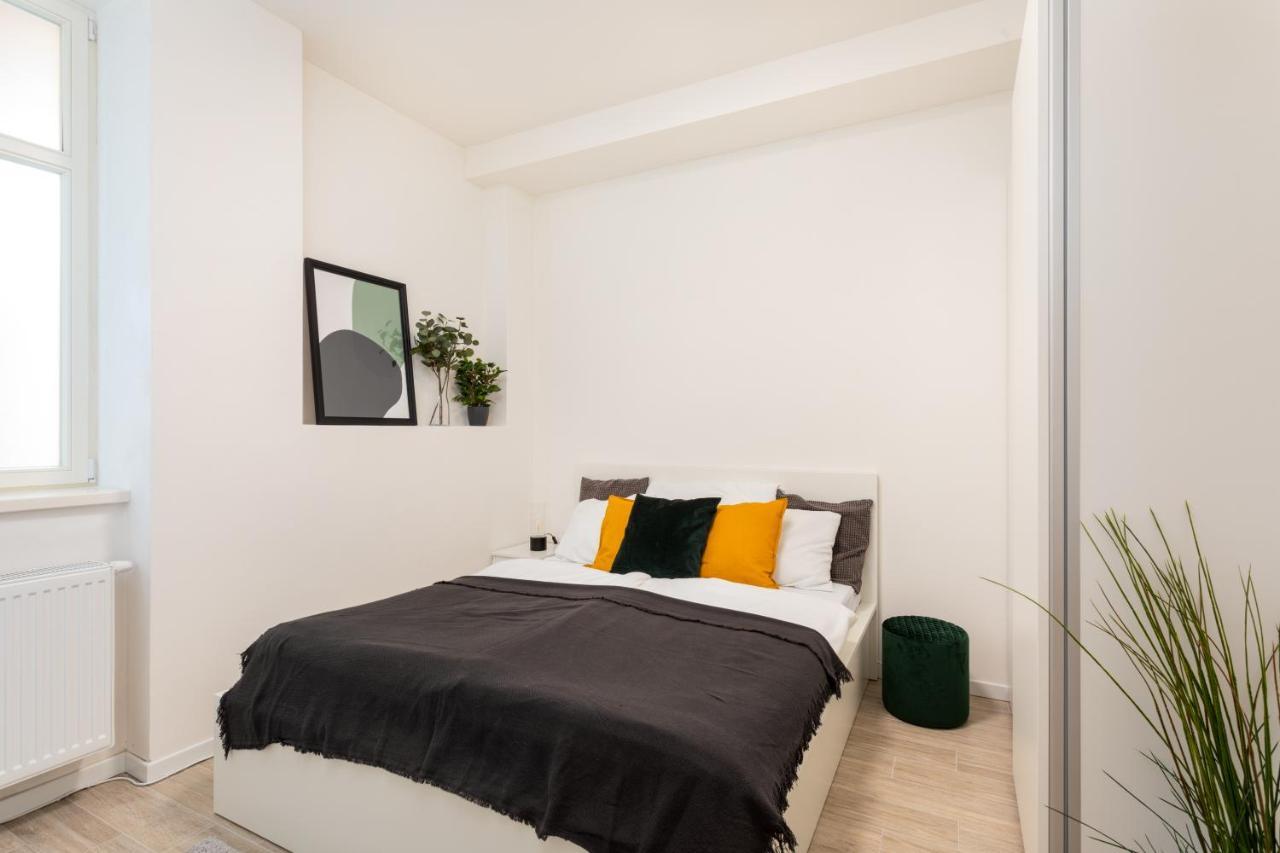 Prague Days - Minimalist Apartment - Easy City Access Exterior photo